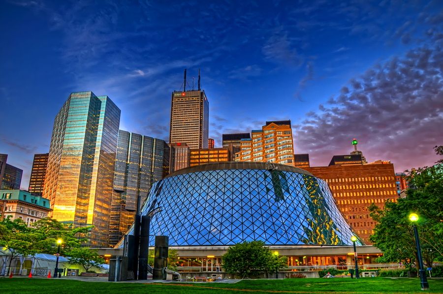 Roy Thomson Hall.jpg